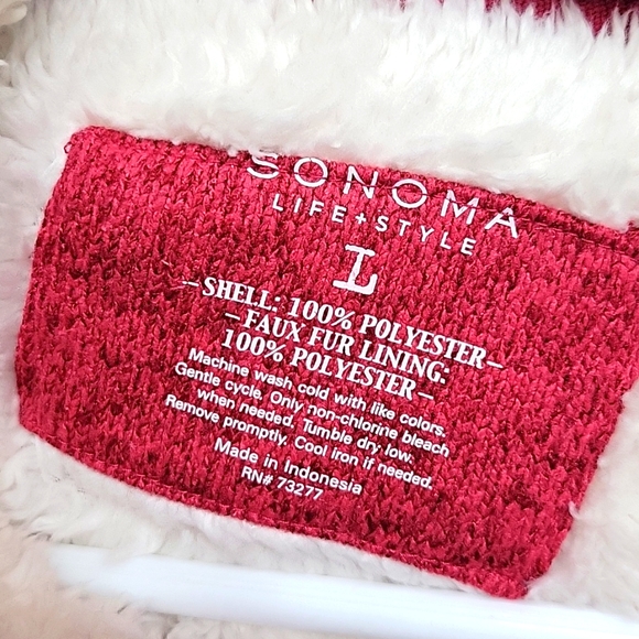 Sonoma Lifestyle Women's Jacket. Faux Fur Lining Very Good Condition. Very Warm - Picture 3 of 7